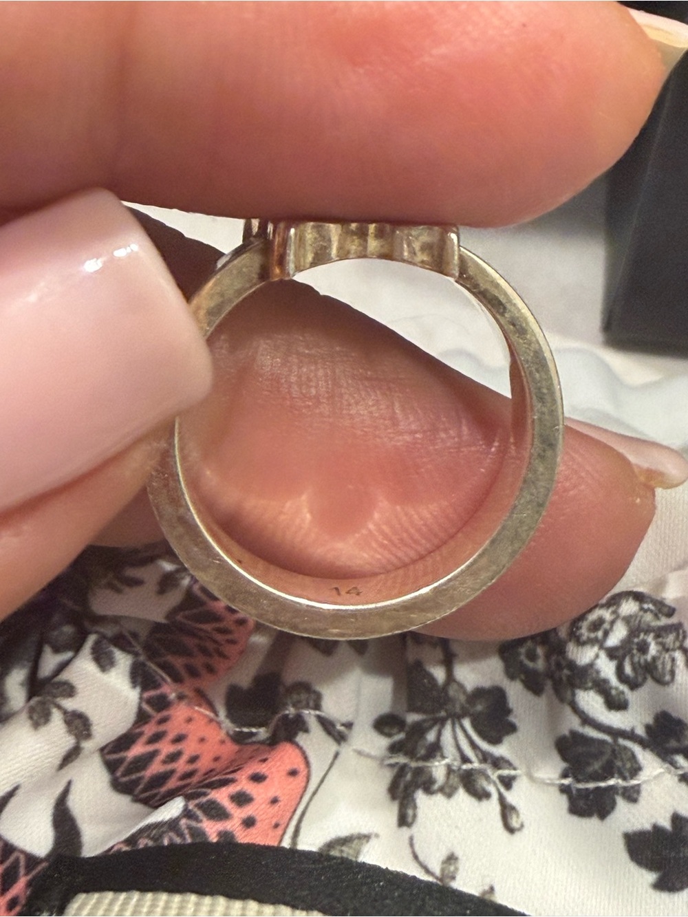 Gucci Silver Butterfly Logo Ring - Silver Size 7 - Picture 7 of 7